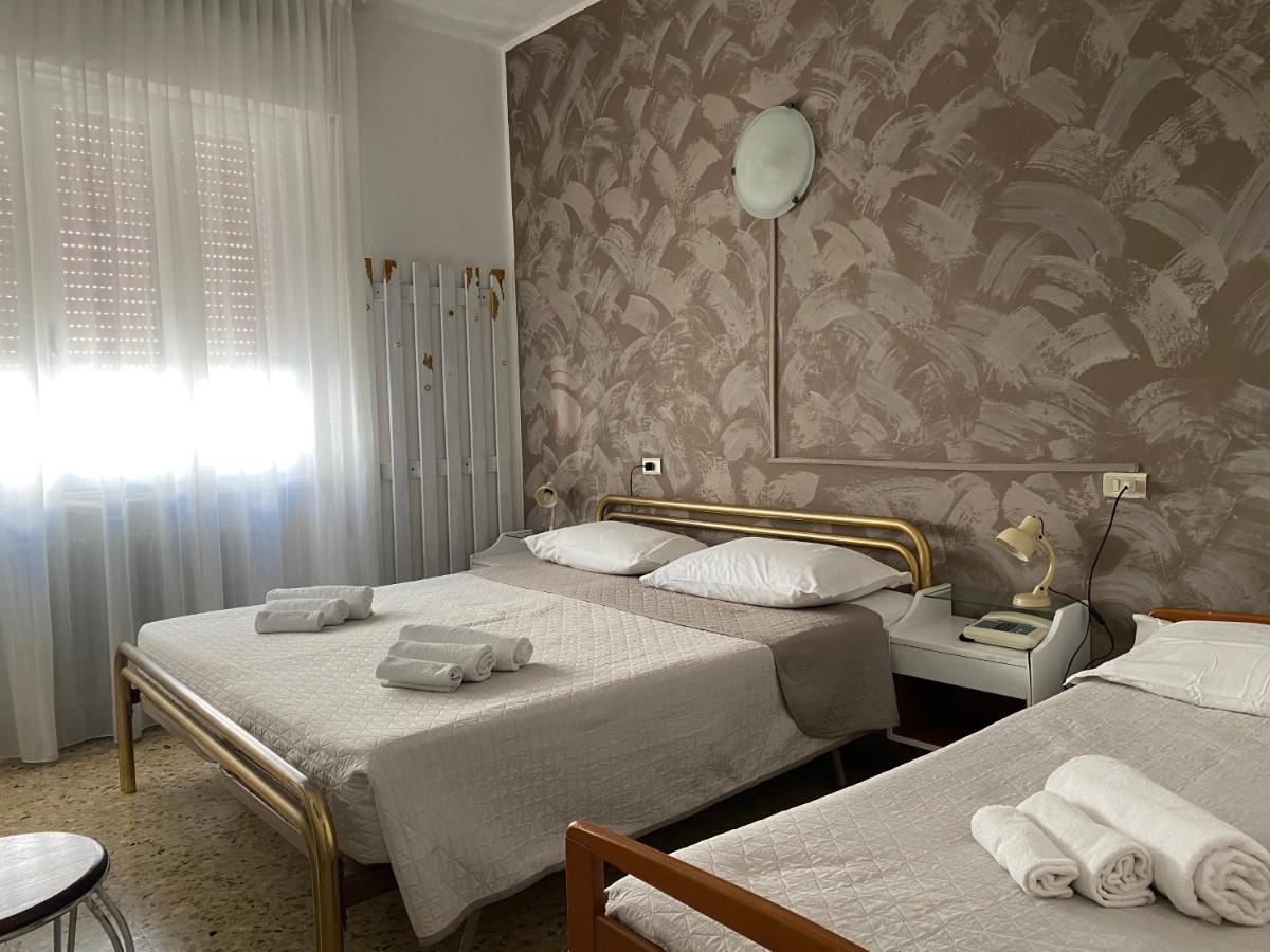 Villa Mirna Rimini Kültér fotó